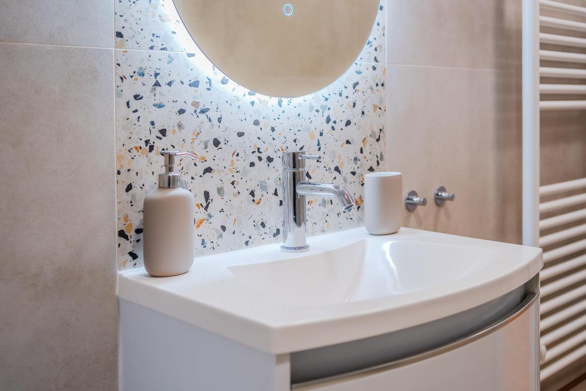זאגרב Peaceful Nest In City Center - Happy Rentals מראה חיצוני תמונה