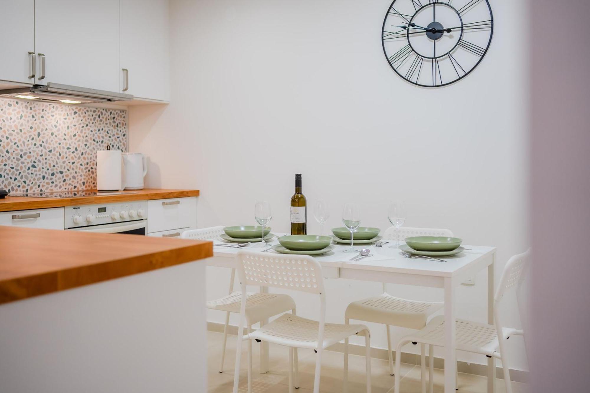 זאגרב Peaceful Nest In City Center - Happy Rentals מראה חיצוני תמונה